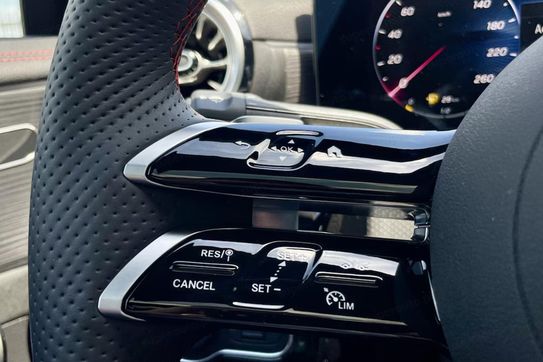 Mercedes Klasa A 200 AMG Line