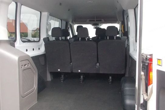 Ford Transit Kombi L3H2