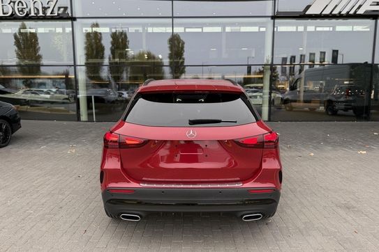 Mercedes GLA 220  4-Matic AMG Line