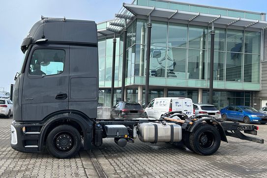 Mercedes Actros L 4x2 ProCabin-Giga Autotransporter LUGGI