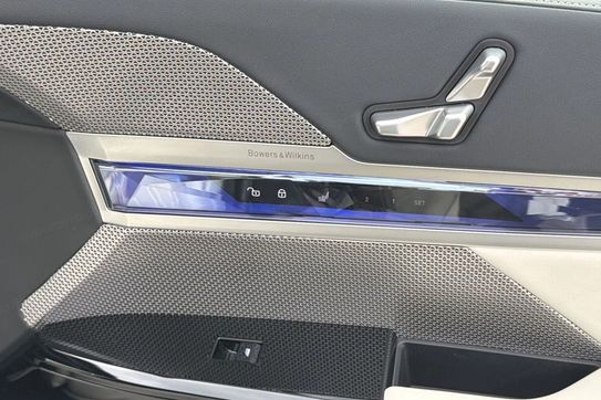 BMW Seria 7 740d xDrive mHEV sport-aut