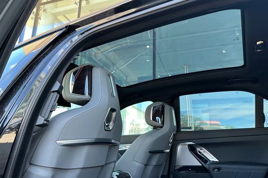 BMW Seria 7 750e xDrive M Sport