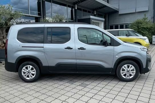 Peugeot Rifter L2H1 Allure EAT8