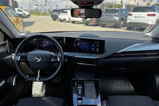 Opel Astra V 1.2