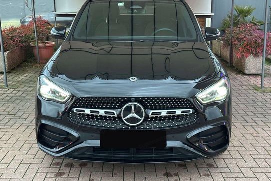 Mercedes GLA 220 4-Matic AMG Line