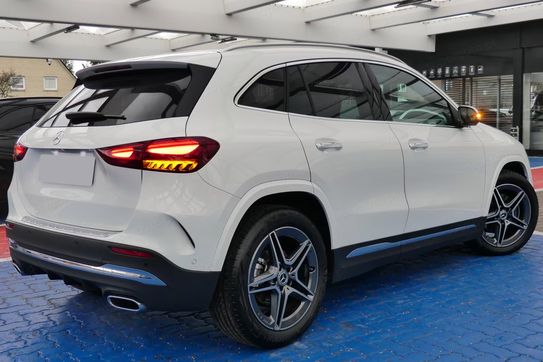 Mercedes GLA 200  AMG Line