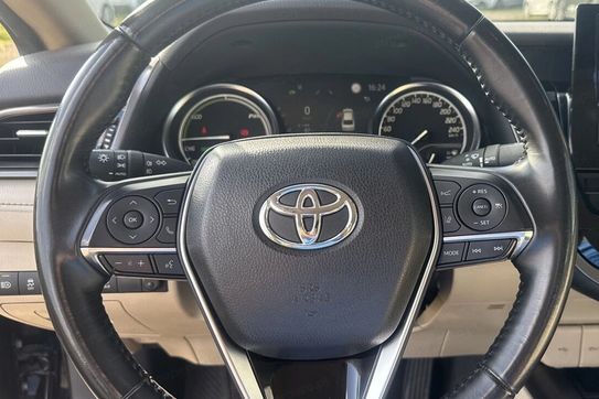Toyota Camry 2.5 Hybrid Comfort Cvt