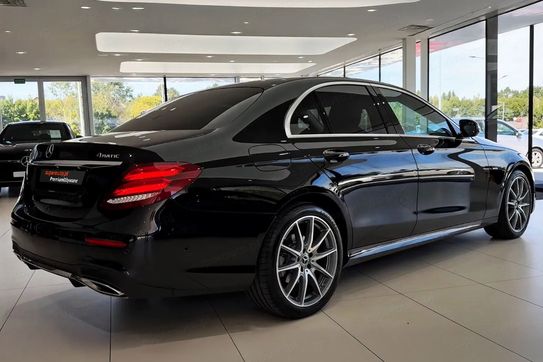 Mercedes E Klasa 200 4-Matic AMG