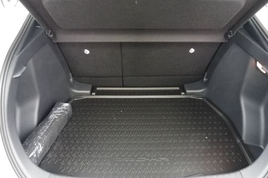 Toyota C-HR Style 1.8 Hybrid NG23 e-CVT