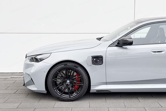 BMW Seria 5 M5