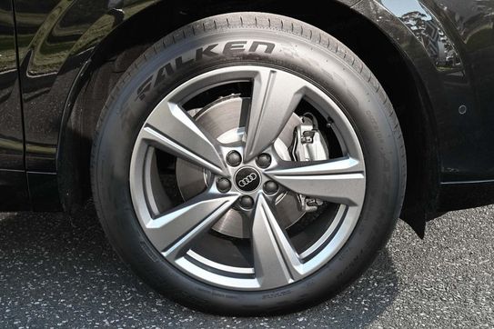 Audi Q3 TDI S line