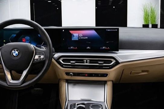 BMW Seria 3 318i