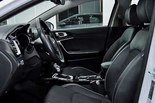 Kia XCeed 1.6 GDI PHEV L Business Line DCT
