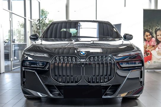 BMW Seria 7 740d xDrive M Sport