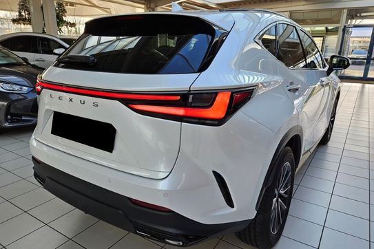 Lexus NX 350h Elegance 2.5 Hybrid AWD