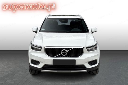 Volvo XC40 T3 Momentum Pro