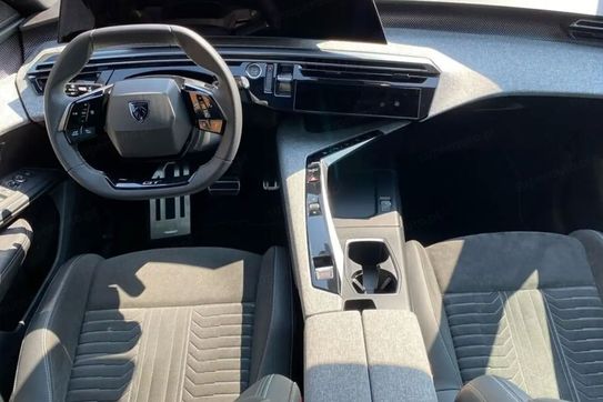 Peugeot 3008 e-3008 GT 73kWh