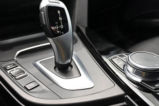 BMW Seria 3 Gran Turismo 320d xDrive Sport Line aut