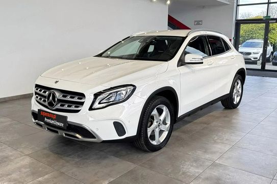 Mercedes GLA 200
