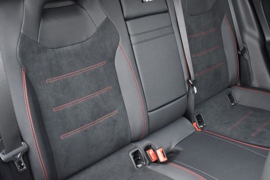 Mercedes CLA 220 4-Matic AMG Line