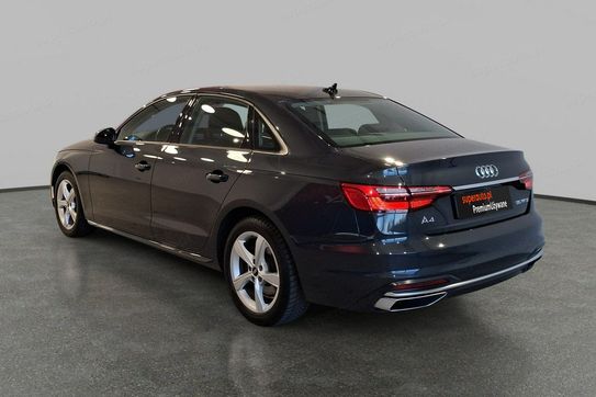 Audi A4 35 TFSI mHEV Advanced S tronic