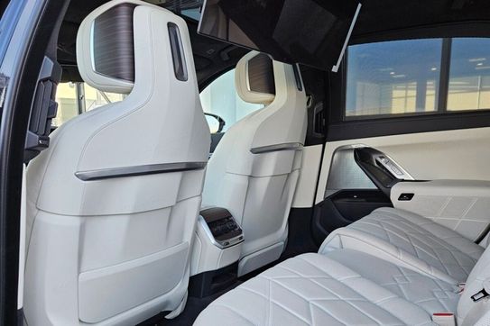 BMW Seria 7 740d xDrive M Sport