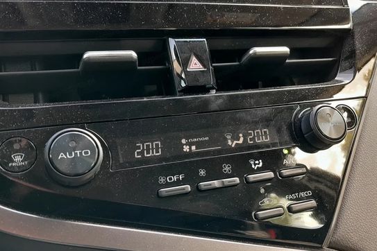Toyota Camry 2.5 Hybrid Executive Cvt