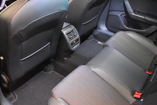 Cupra Leon Sportstourer 2.0 TSI DSG 4Drive