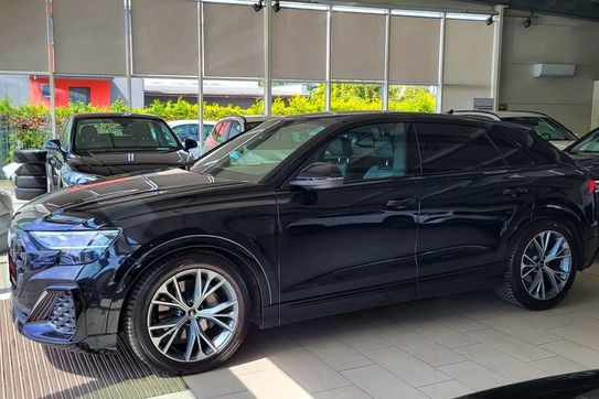 Audi Q8 45 TDI mHEV quattro Tiptronic
