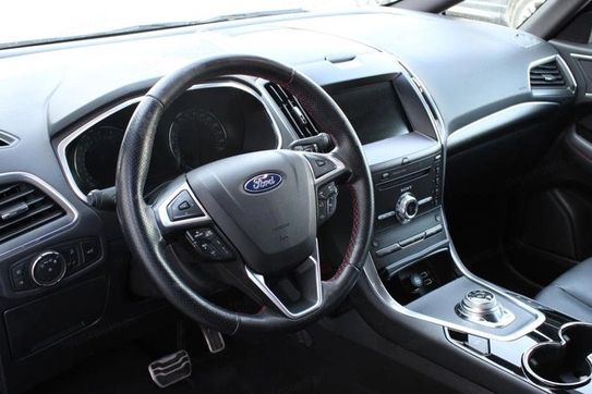 Ford S-MAX 2.0 EcoBlue ST-Line