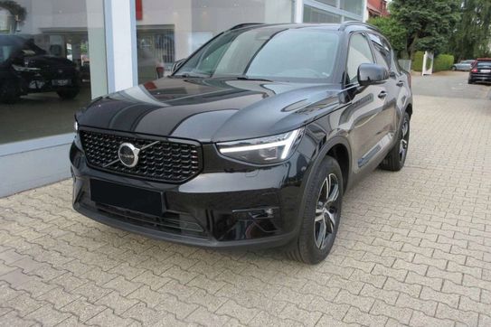 Volvo XC40 B3 Plus Dark