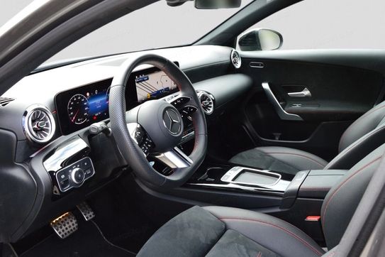 Mercedes Klasa A 200 AMG Line