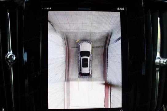 Volvo V90 B4 D Momentum