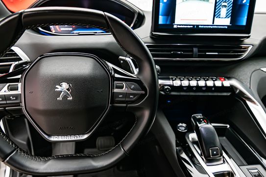 Peugeot 3008 1.5 BlueHDi Allure