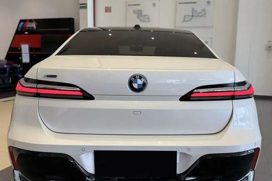 BMW Seria 7 740d xDrive