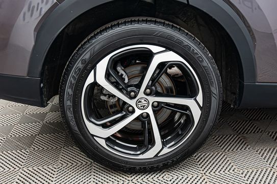 MG HS 1.5 T-GDI Exclusive DCT