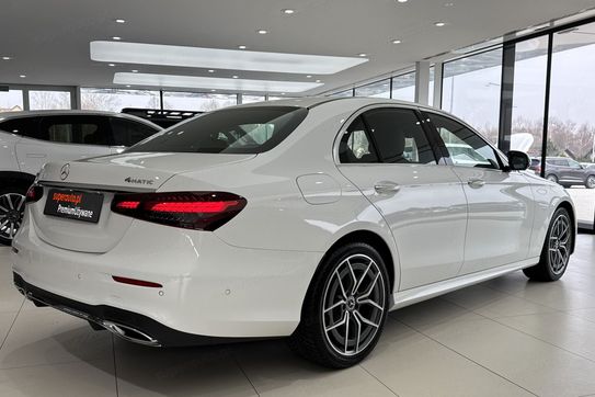 Mercedes Klasa E 220 d 4-Matic AMG