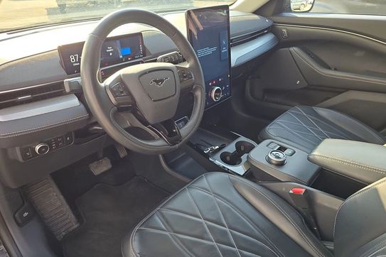 Ford Mustang Mach-E 98kWh RWD