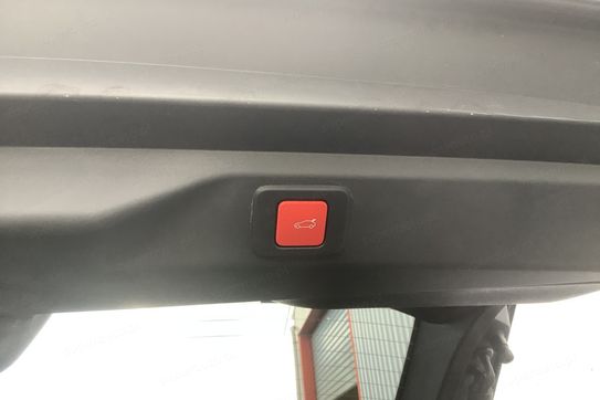 Peugeot 3008 GT 1.2 mHEV e-DCS6