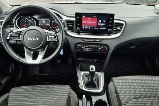 Kia Ceed 1.5 T-GDI M