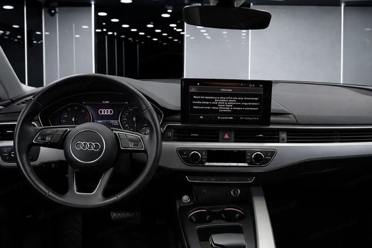 Audi A4 35 TFSI mHEV S tronic
