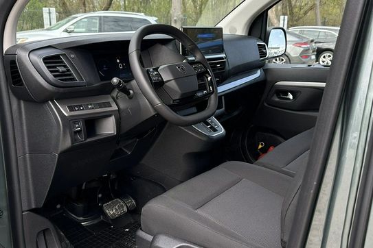 Peugeot Traveller 2.0 Long Business