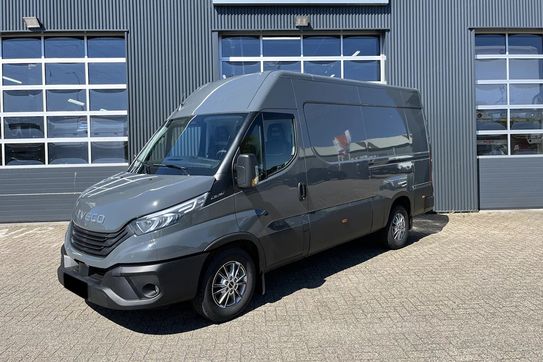 Iveco Daily 35S16 12m3 L3H2 Hi-Matic