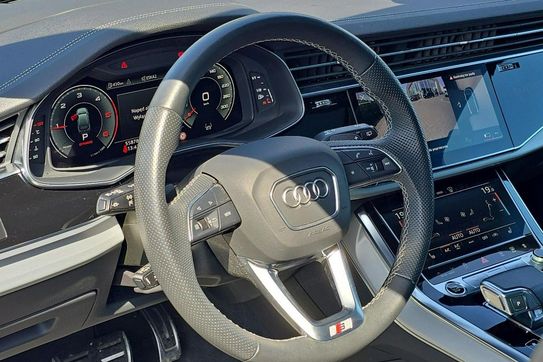 Audi Q7 50 TDI quattro S Line