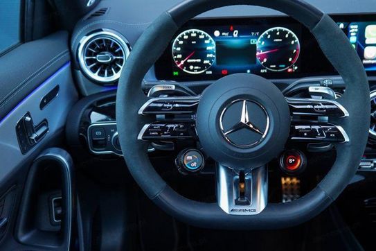 Mercedes Klasa A 35 AMG 4-Matic