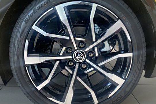 Toyota Prius Executive 2.0 Plug-in Hybrid