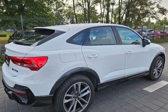 Audi Q3 35 TFSI mHEV S-Line S tronic