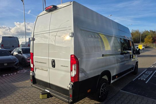 Peugeot Boxer Heavy L4H3 Zabudowa Brygadowa AT8