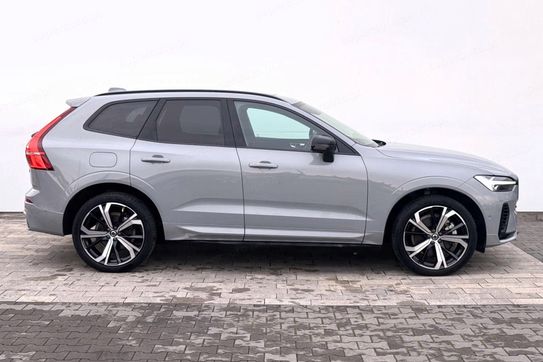 Volvo XC60 T6 Plug-In Hybrid AWD Plus Dark aut