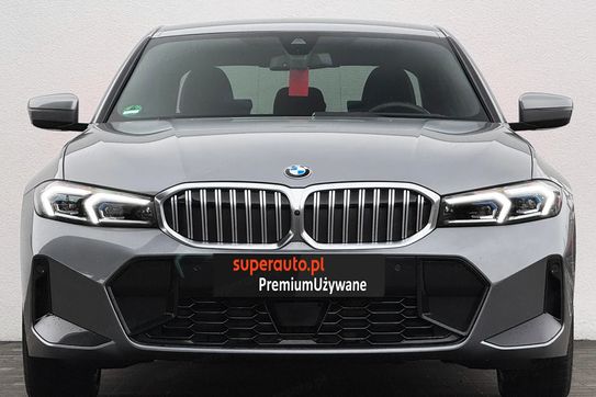 BMW Seria 3 330i xDrive M Sport